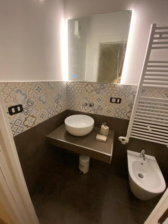Number 12 Bari Bed & Breakfast ภายนอก รูปภาพ